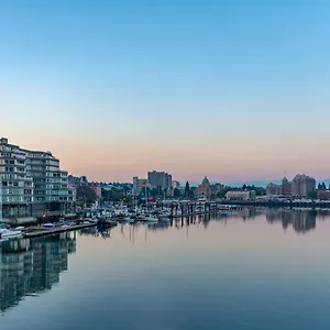Hotel Regent Waterfront & ***