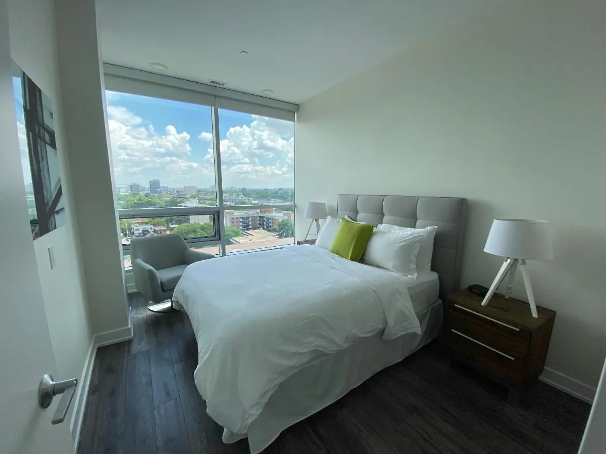LIV Extended Stay Ottawa Kanada