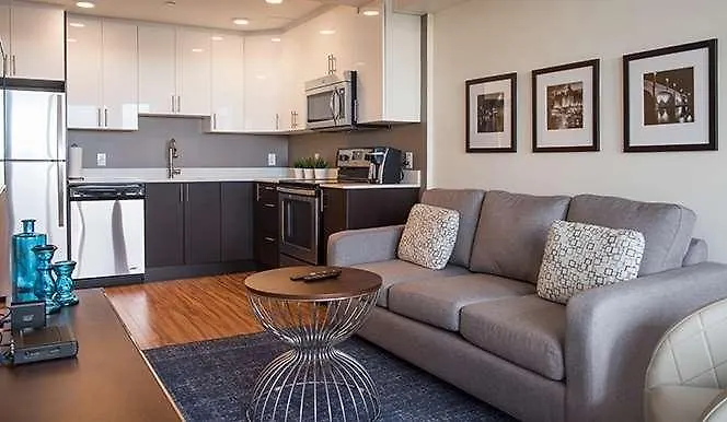 LIV Extended Stay Ottawa Aparthotel