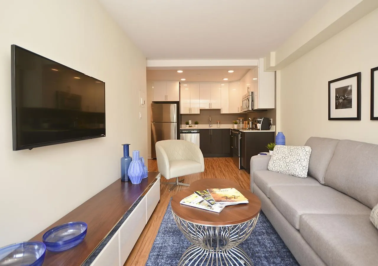 LIV Extended Stay Ottawa 4*,